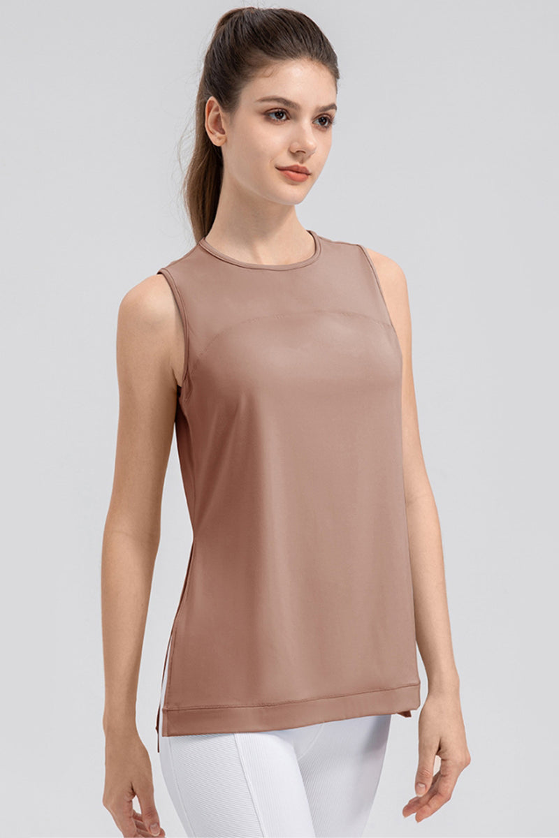 Camiseta sin mangas con cuello redondo y abertura