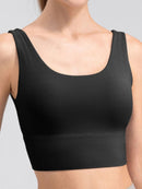 Camiseta deportiva sin mangas con cuello redondo y tirantes anchos