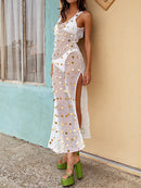 Cache-maillot ajouré et fente à col en V