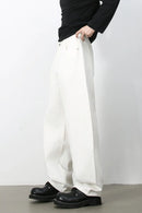 b2bba204-e541-4ecf-aa0c-1a08977eb8bc-Max