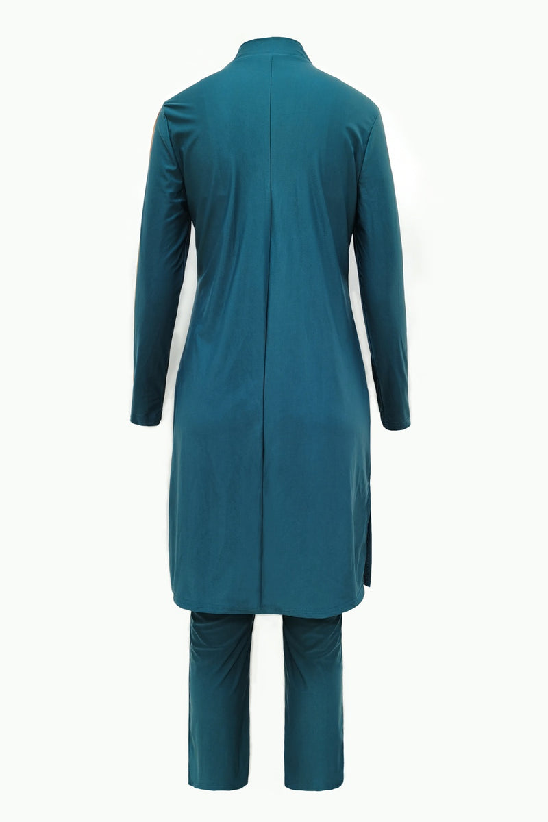 Ensemble de bain casquette, haut à quart de zip et pantalon