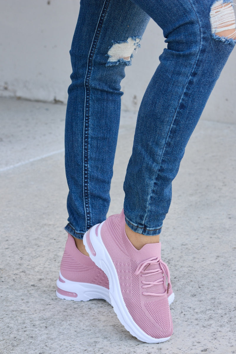 Zapatos deportivos con punta redonda y cordones de malla transpirable de Forever Link