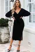 Robe pull fendue à la taille avec nœud à surplis et col