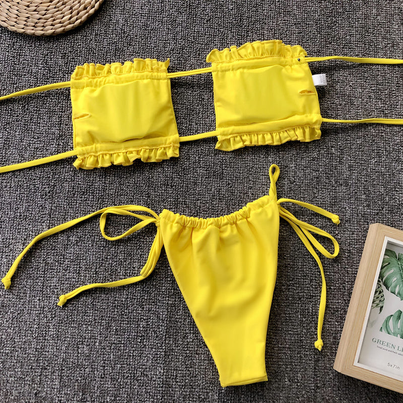 Ensemble de bikini froncé à volants