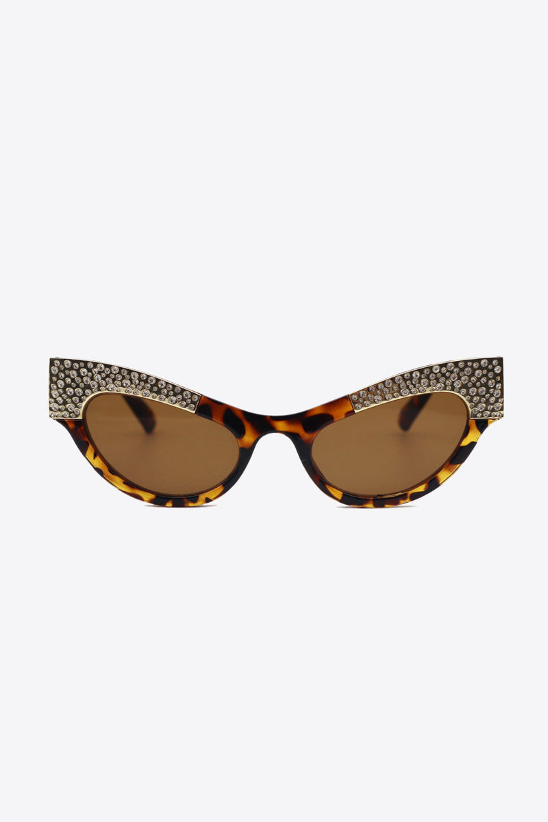 Lunettes de soleil yeux de chat UV400 avec bordure en strass