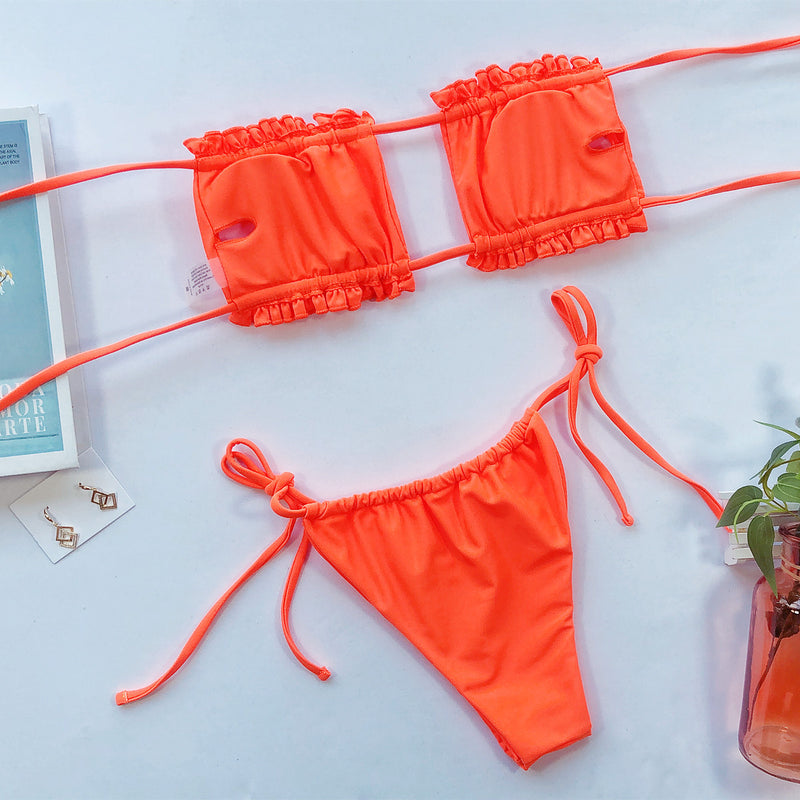 Ensemble de bikini froncé à volants