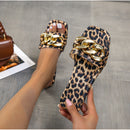 Pantuflas tipo sandalia planas con estampado de leopardo para mujer
