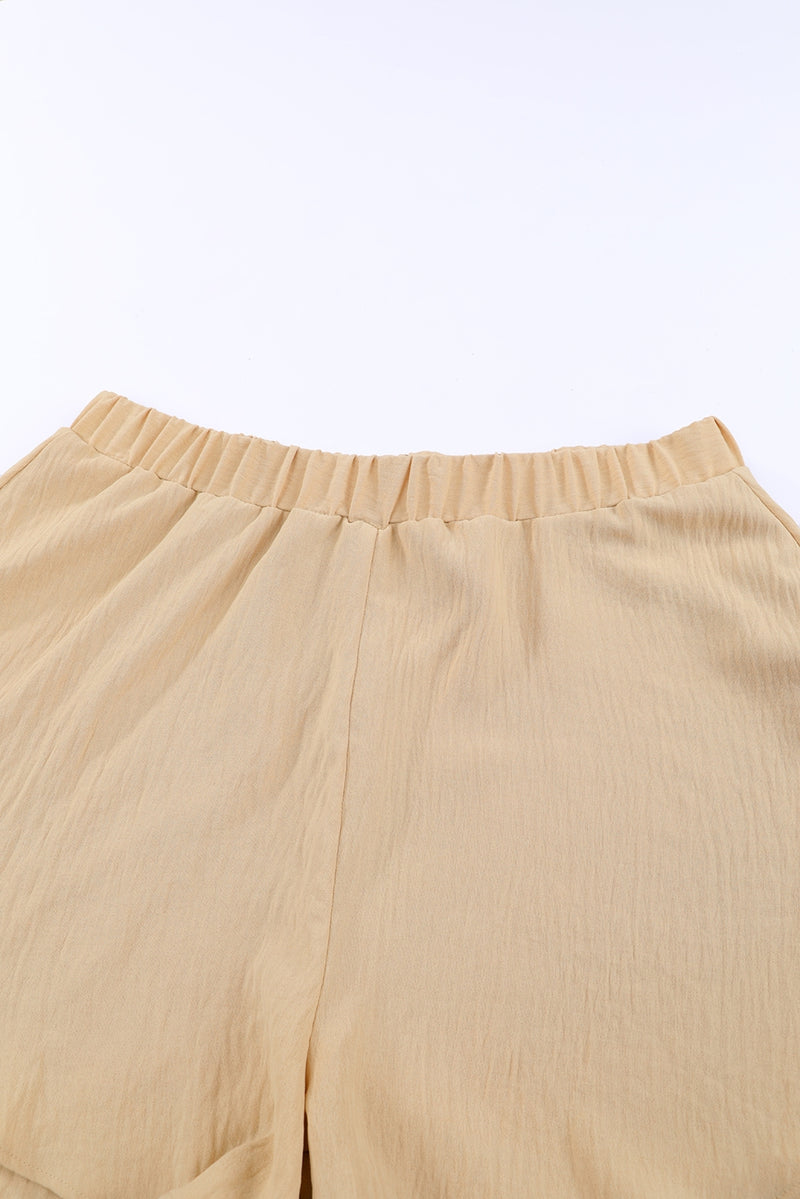 Shorts con cintura elástica en capas