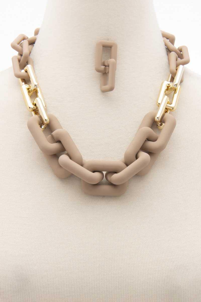 Smooth Texture Square Link Necklace - AM APPAREL